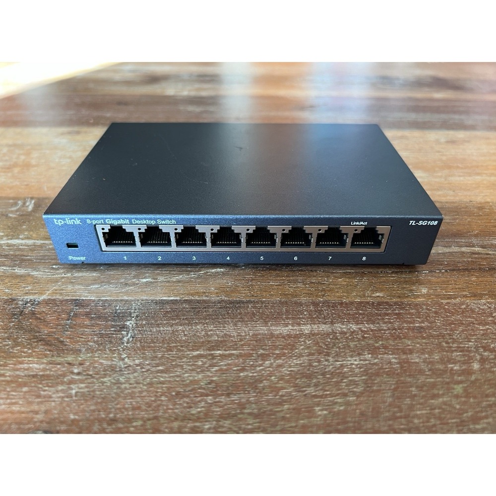 TP-Link TL-SG108 - 8 Port Gigabit Ethernet Switch - Limited Lifetime Protection